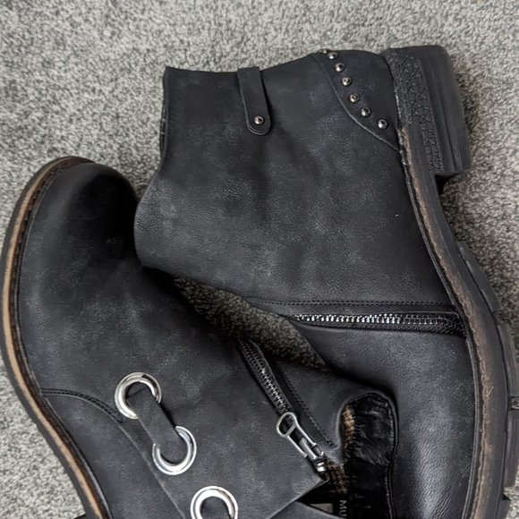 Muk Luks Ranys womens stud strap ankle fashion boots - Picture 6 of 6